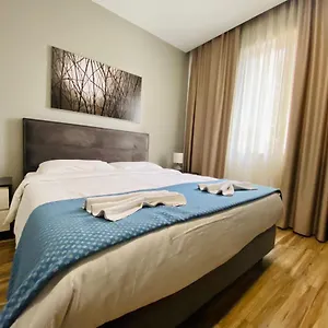 https://tirana-center-comfort-rooms.hotels-in-tirana.com